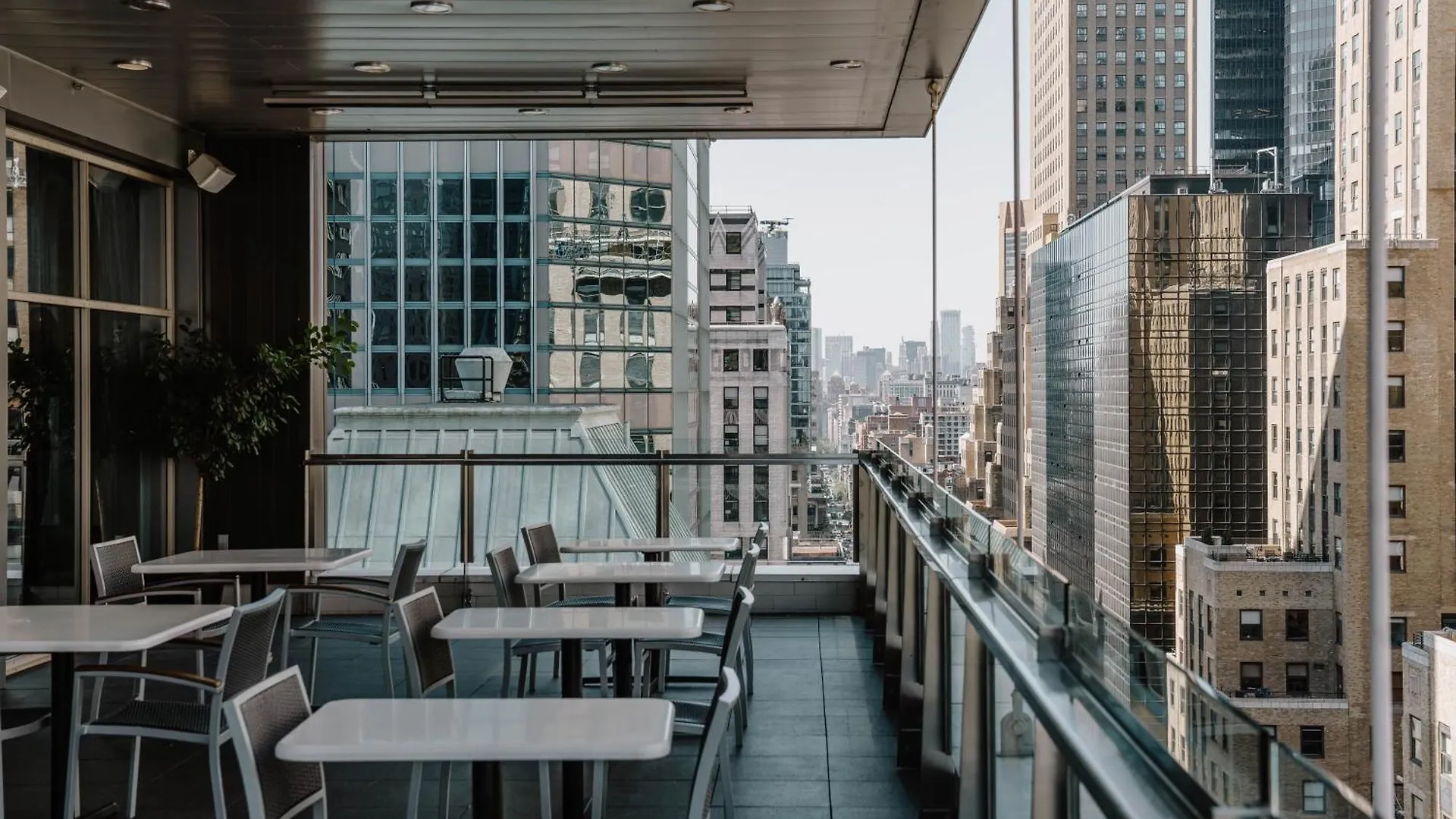 Club Quarters Hotel Grand Central, New York